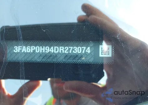 2013 Ford Fusion Se z USA, uszkodzony, nr VIN 3FA6P0H94DR273074